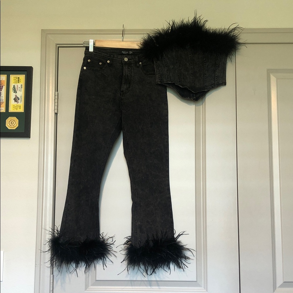Nasty Gal Black Feather Trim Flare Set